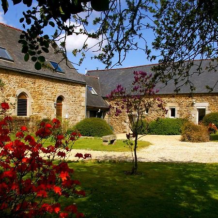 Le Colombier Bretagne Bed & Breakfast Louannec ภายนอก รูปภาพ