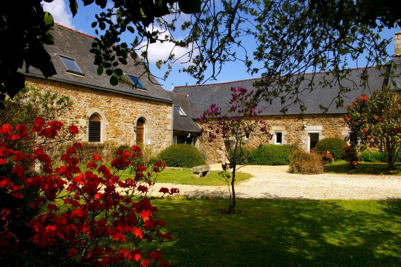 Le Colombier Bretagne Bed & Breakfast Louannec ภายนอก รูปภาพ
