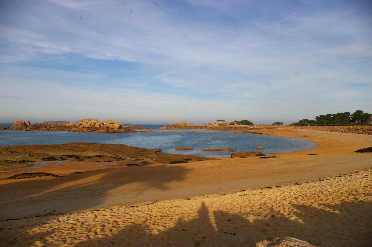 Le Colombier Bretagne Bed & Breakfast Louannec ภายนอก รูปภาพ