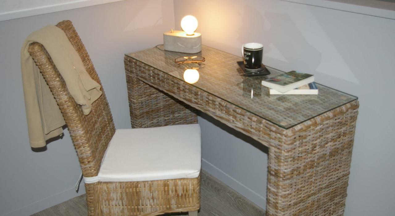Le Colombier Bretagne Bed & Breakfast Louannec ภายนอก รูปภาพ