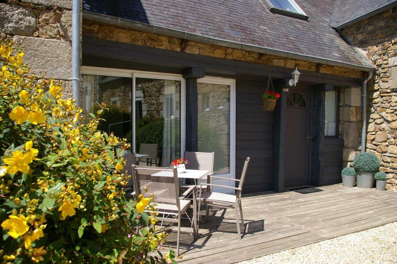 Le Colombier Bretagne Bed & Breakfast Louannec ภายนอก รูปภาพ